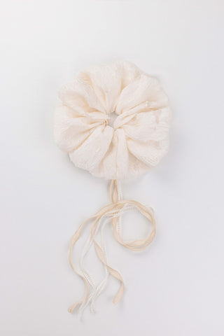 Pearl Glow Scrunchie