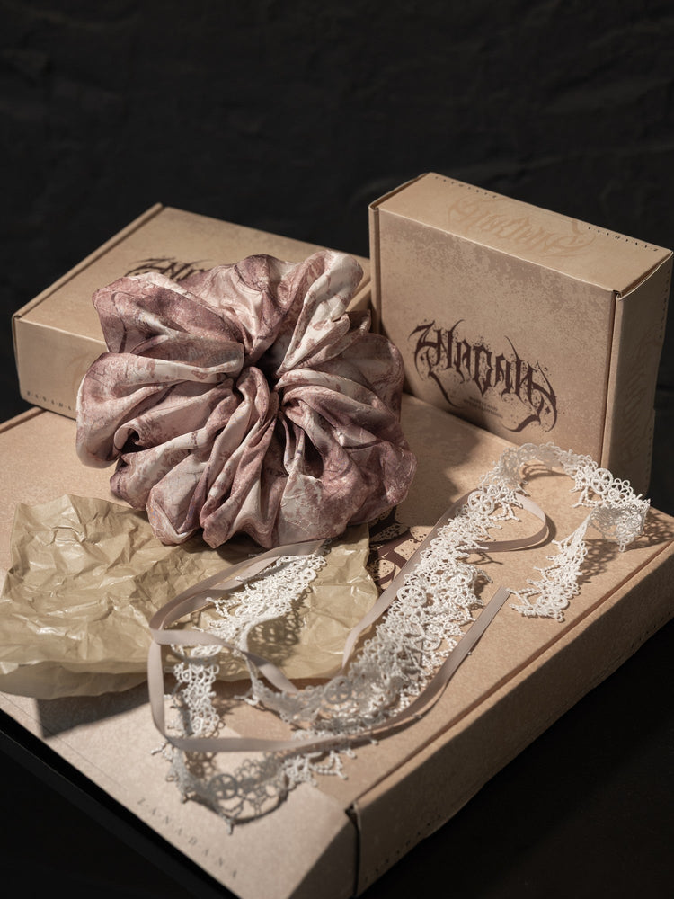 ZD Lucky Blush Scrunchie — 2